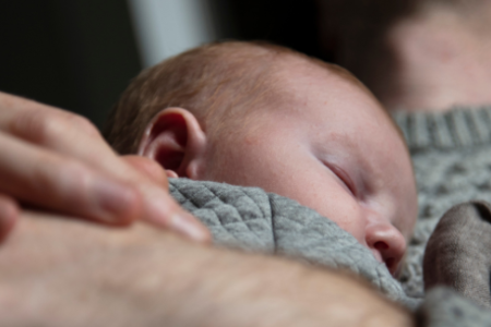 Vaderschap na kindermishandeling: een stille strijd in de eerste 1000 dagen?